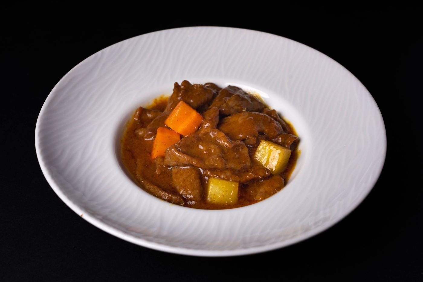 Slow Braised Beef Carrot Stew