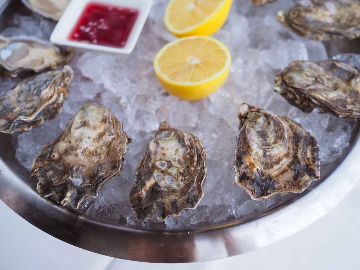Fresh Oysters with Mignonette