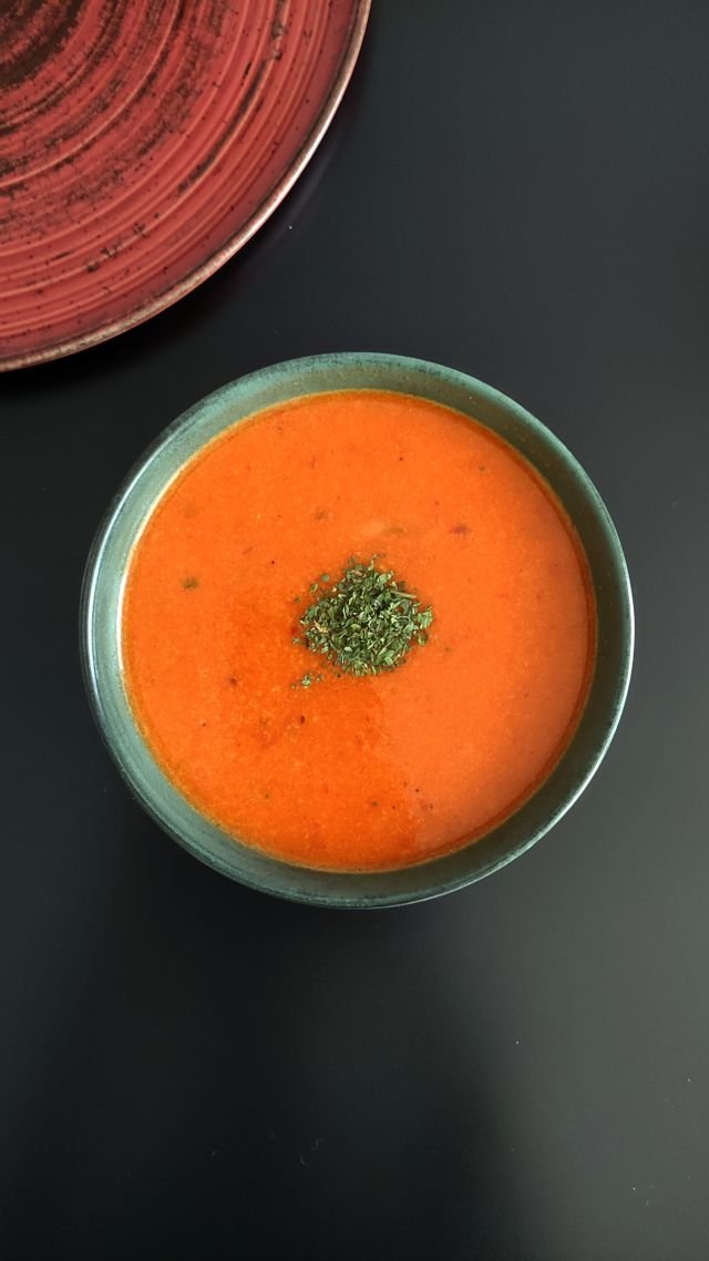 Silky Roasted Tomato Soup