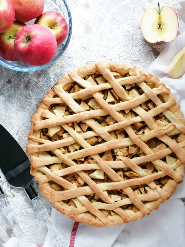 Lattice Top Apple Pie