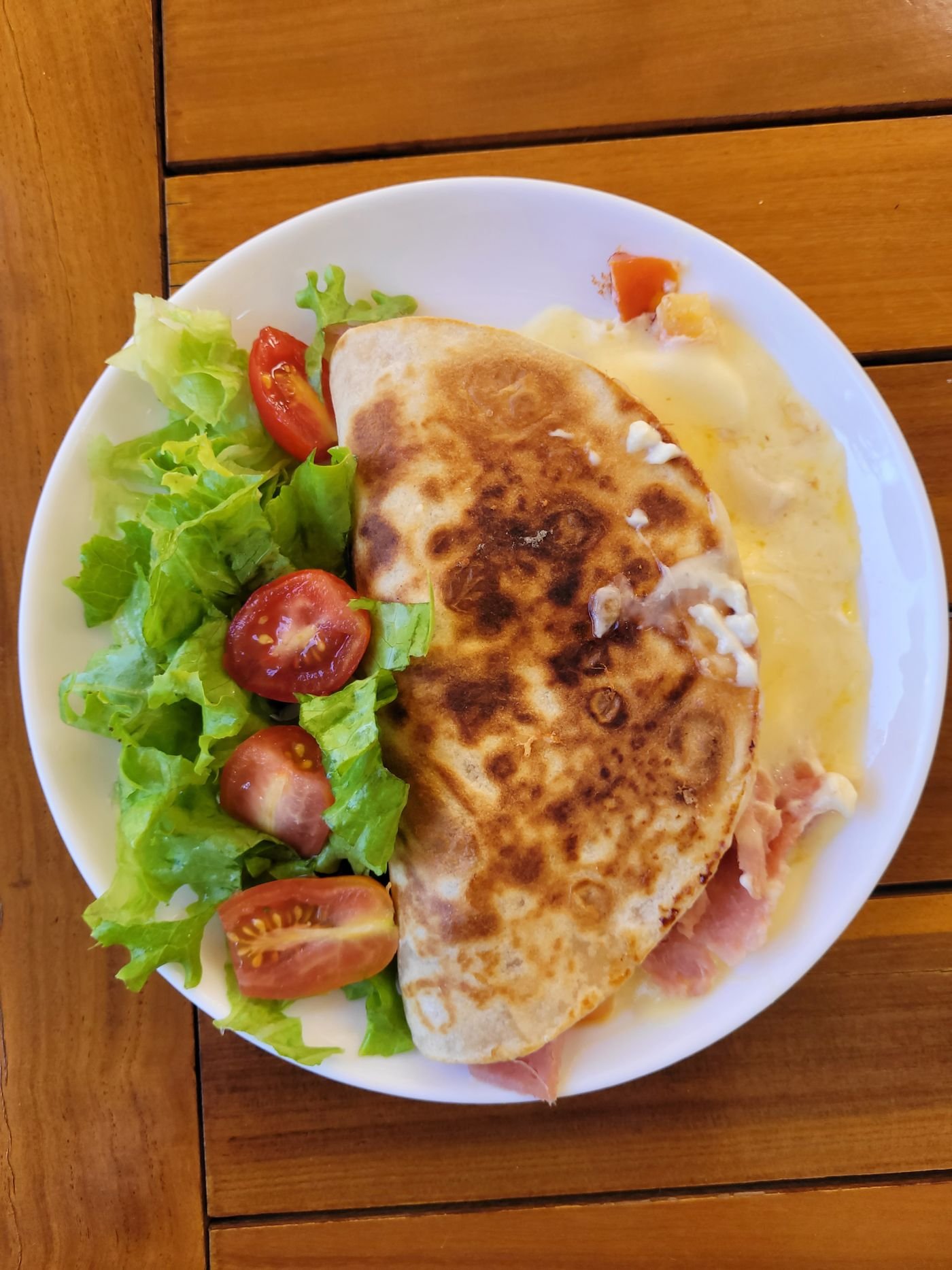 Crispy Cheese Quesadilla with Salad