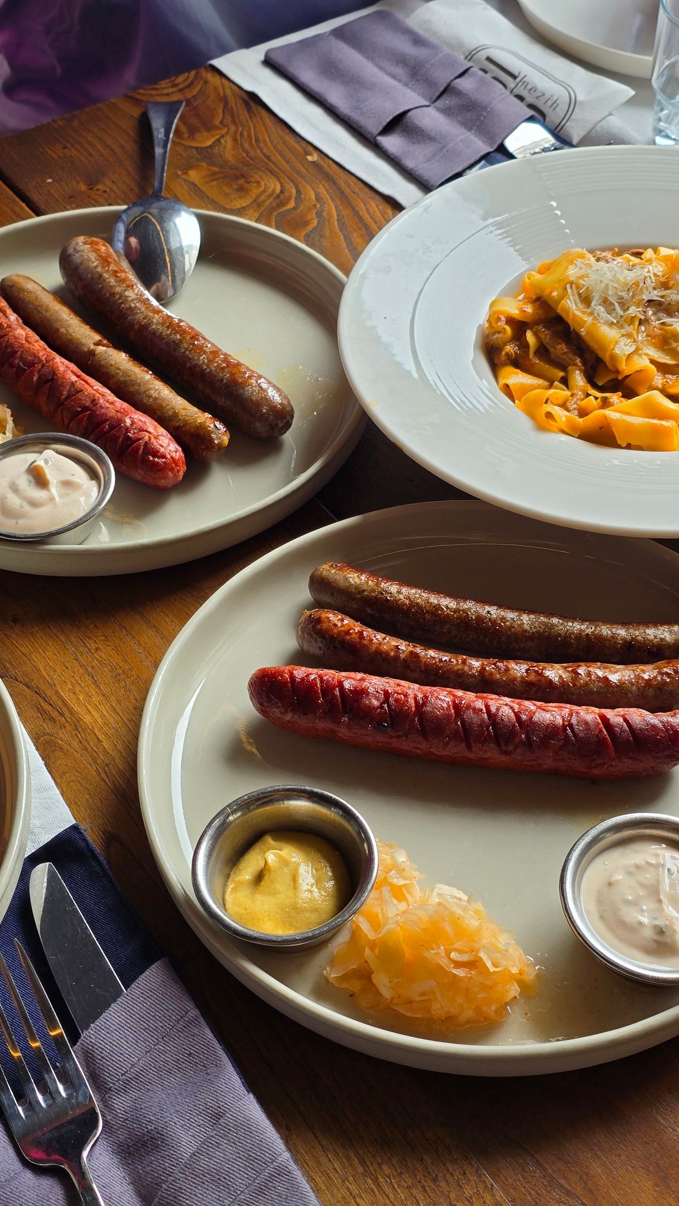 Grilled Sausages with Mustard