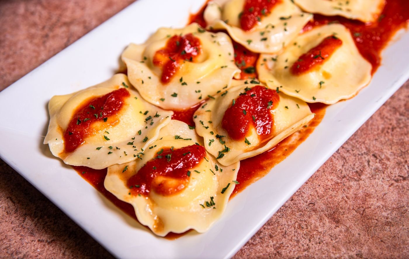 Cheese Ravioli in Marinara