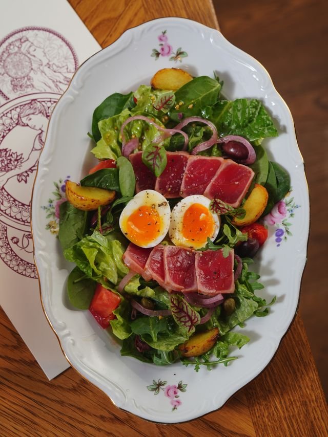 Seared Tuna Nicoise Platter