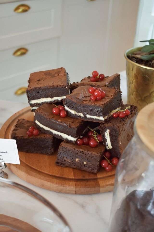 Cream Filled Brownie Layers