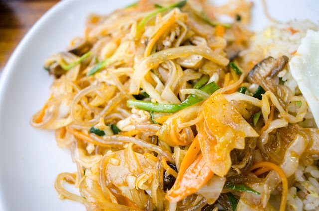 Garden Vegetable Chow Mein